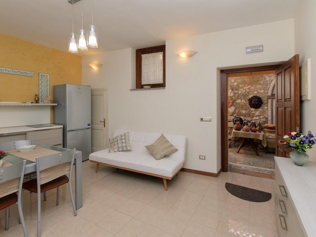 Апартаменти Casa Vico Romano 2 Таорміна Екстер'єр фото